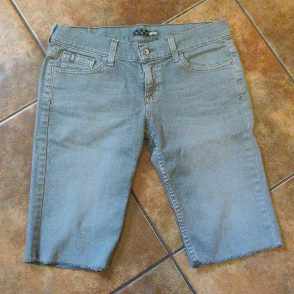 Vans Bermuda Jean Shorts Light Grey Wash Blokecore Skater Grunge Distressed Jort